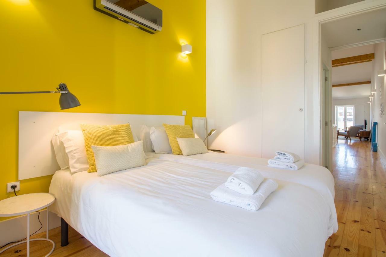 Loft D. Joao IV Apartment Porto Bagian luar foto